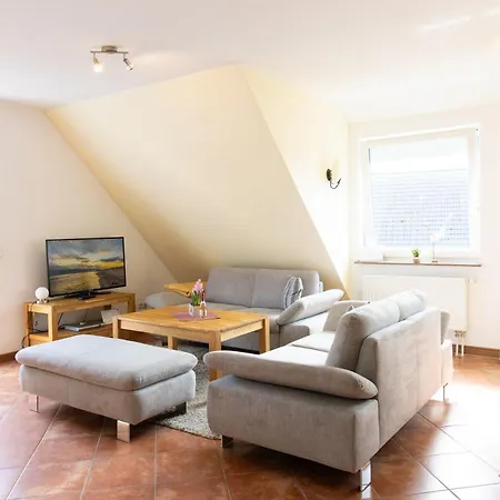 Haus Jenny Apartman *